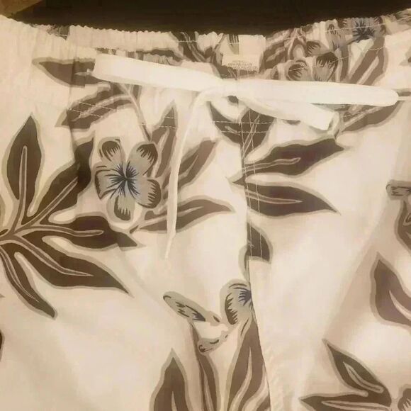 MERONA Men's XL ( 38-42") White/Moss Floral Brief Lined Trunks - Picture 4 of 12